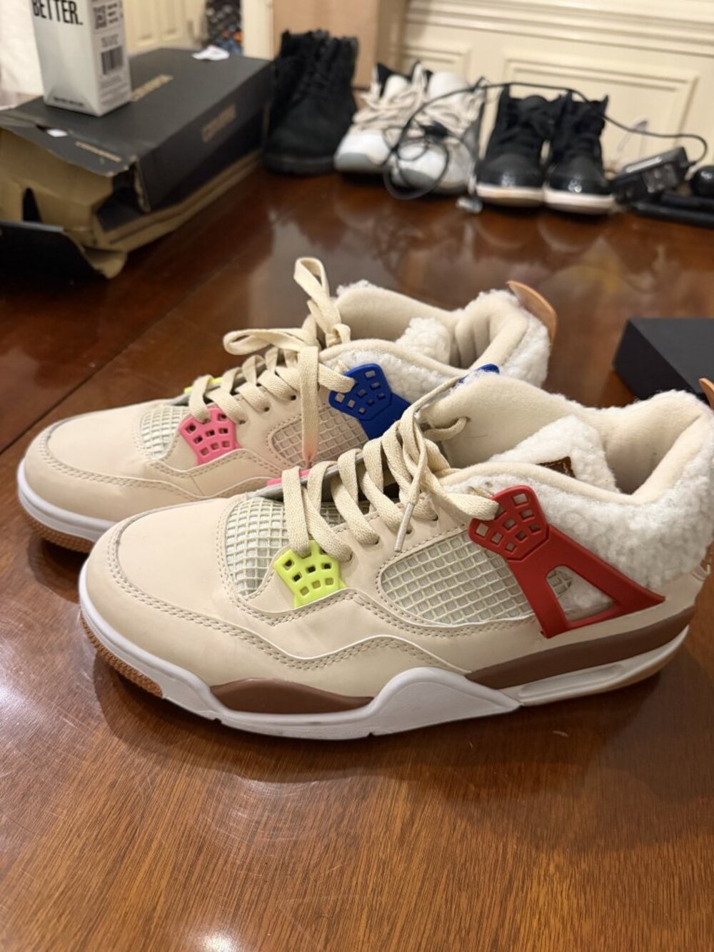 Air Jordan 4 Wild Things Fleece Sneakers US 8 - Preowned